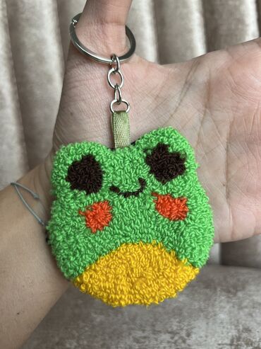 Breloklar: Panç üsulu ilə breloklar. İstənilən forma hazırlanır — 3