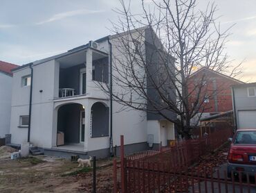 Prodaja stanova: 4 sobe, 98 kv. m, 1 sprat — 1