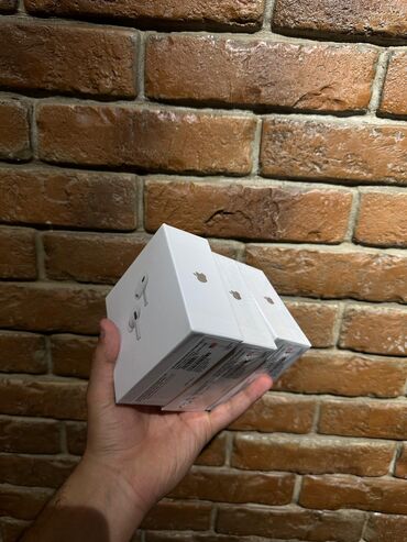 Qulaqcıqlar: Yeni Simsiz (Bluetooth) Qulaqcıqlar, Apple