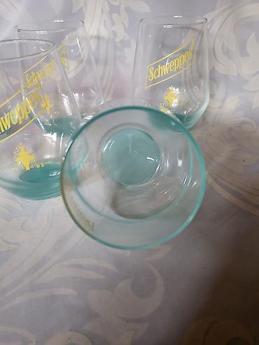 Čaše: Case nove Schweppes. Nove case,sve na njima odsjaj 9d svetla. Komada na lalafo.rs — 8 Čaše: Case nove Schweppes. Nove case,sve na njima odsjaj 9d svetla. Komada — 8