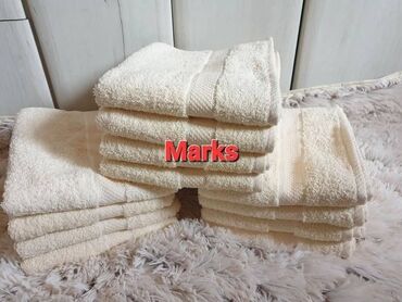 Ostalo: 💯🔝Pamucni peskiri jednobojni🔝💯 Dimenzije peskira : 50x90 Cena: Paket — 7