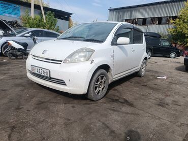 Toyota: Toyota Passo: 2004 г., 1.3 л, Автомат, Бензин, Хэтчбэк