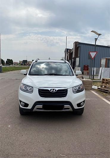 Hyundai: Hyundai Santa Fe: 2.4 l | 2012 il Krossover — 3