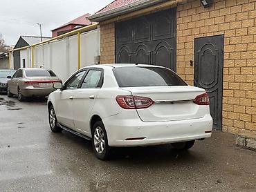 Dongfeng: Dongfeng S30: 1.5 l | 2014 il 190000 km Sedan — 5