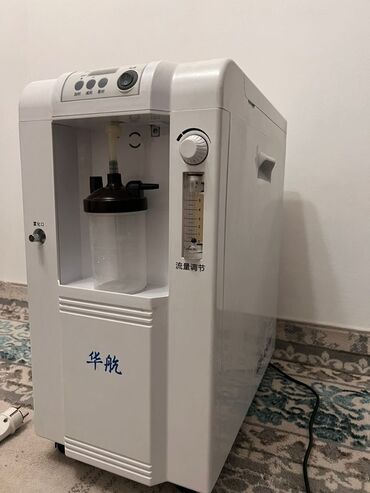 кислородный концентратор xy 6s 5: Кислородный концентратор 5 л Huahang белого цвета, предназначенный