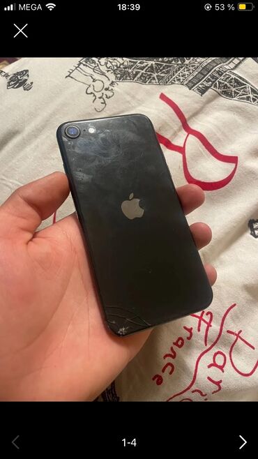 Apple iPhone: IPhone SE, Б/у, 128 ГБ, Desert Titanium, Чехол, Кабель, 75 %