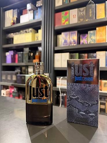 Just Cavalli Just for Him – muški toaletni sprej - Tip: toaletna voda na lalafo.rs Just Cavalli Just for Him – muški toaletni sprej - Tip: toaletna voda
