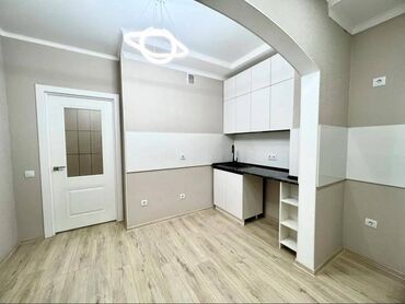 Продажа домов: 1 комната, 45 м², 106 серия, 2 этаж, Евроремонт