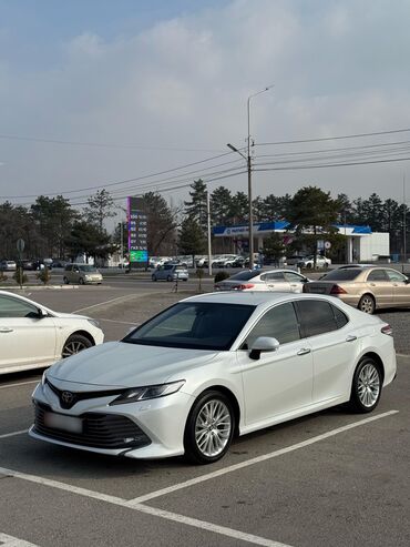 Toyota: Toyota Camry: 2019 г., 2.5 л, Автомат, Бензин, Седан