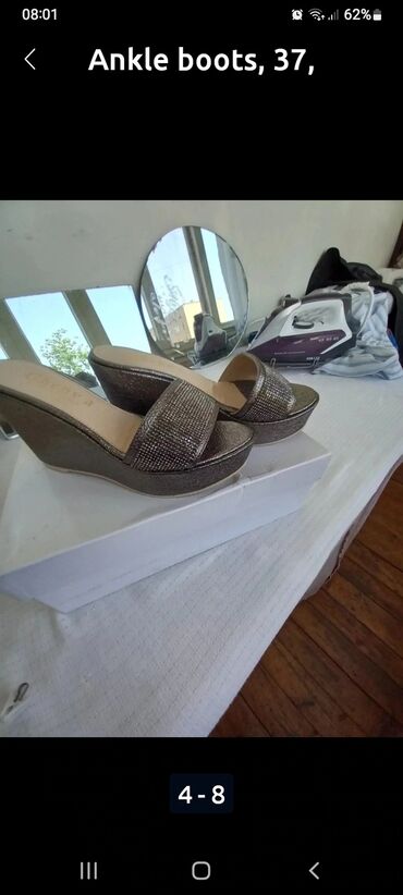 Bijuteriya dəstləri: Bujuteriyalar qolbağlar biri 5 man.dəst 12 man.üzük 10 man.satılır — 3