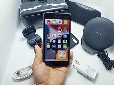 Apple iPhone: IPhone 7 Plus, Б/у, 128 ГБ, Черный, Наушники, Зарядное устройство, Защитное стекло, 89 % — 11