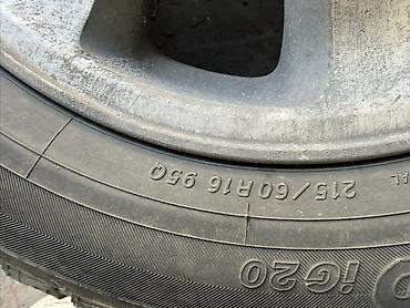952 2: Колеса в сборе 215 / 60 / R 16, Зима, Б/у, 1 шт, Легковые, Литые, отверстий - 5 — 3