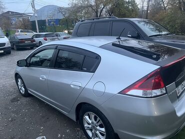 Honda: Honda Insight: 2010 г., 1.3 л, Типтроник, Гибрид, Хэтчбэк