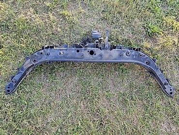 levo krilo golf 4: PREDNJI MOST GREDA NOSAC ZA RENAULT SCENIC ZA 2006. GOD. | 2.0 — 3