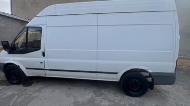 Ford: Yük maşınları icarətə verilir
İsuzu -650
Ford-750 — 7