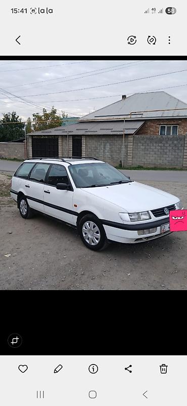музыка на машину: Volkswagen Passat Variant: 1994 г., 1.8 л, Механика, Бензин, Универсал — 2