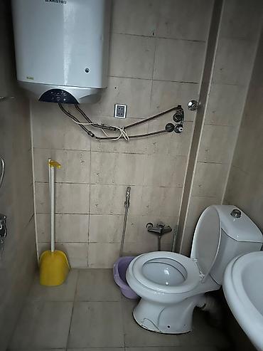 otaq studiya: Bakı, Yasamal, 2 otaqlı, Köhnə tikili, m. Elmlər Akademiyası, 31 kv. m — 7