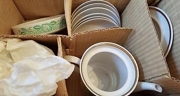 Наборы посуды: Новые чайные сервизы Дулёво в изумрудном и красном цветах. Сервизы не — 2