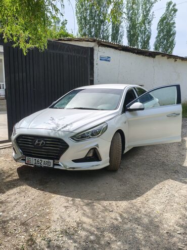 авто из кореи в наличии в бишкеке: Hyundai Sonata: 2017 г., 0.2 л, Автоматические, Газ, Седан