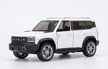Metal oyuncaq avtomobil – ağ rəngli SUV model - Korpus: sink ərintisi