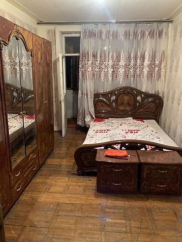 pulsuz elan yerlesdirmek: 3 otaqlı mənzildi lelinqrad tipli binanin 5 ci mərtəbəsində yerləşir — 9