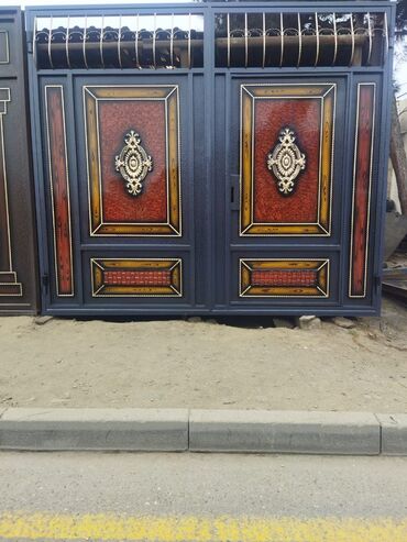 Həyət darvazaları: Salam qiymetler 650manatdan başlayır.Darvazalar rusiya i̇stehsalı olan — 16