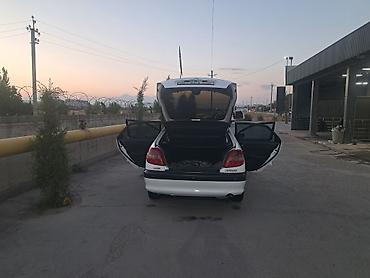 e klass: Toyota Avensis: 2001 г., 2 л, Автомат, Бензин, Лифтбек — 2