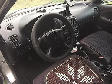smart open: Mitsubishi Carisma: 2000 г., 1.6 л, Механика, Бензин, Седан — 8