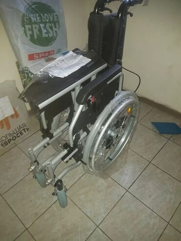 Инвалидные коляски: Продам коляску инвалид.новыйреальным клиентам уступим