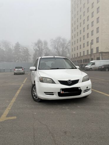 Mazda: Mazda Demio: 2002 г., 1.3 л, Автомат, Бензин