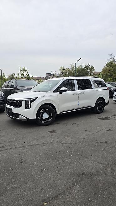 kia avto: Kia Carnival: 2026 г., 1.6 л, Автомат, Гибрид, Минивэн — 2