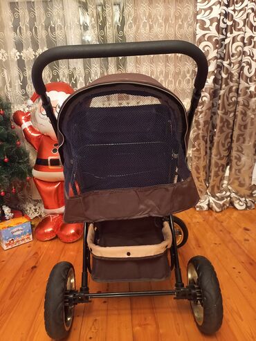 Gəzinti arabaları: Üçtəkərli araba — 4