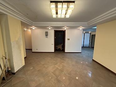 офис центр: Продажа офисов 402 м², С ремонтом, Многоэтажное здание, 2 этаж — 2