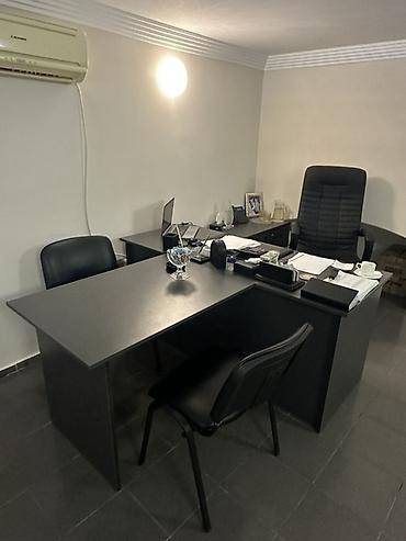 Офисные гарнитуры: Ofis mebel dəsti – qrafit rəng - Minimalist dizaynlı iş masası: düz — 9