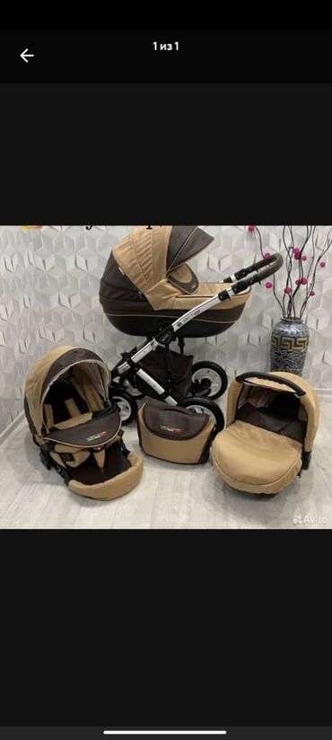 прогулочная коляска фирмы cam: Коляска, цвет - Коричневый, Б/у
