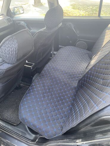 спринтер сапок грузовой: Volkswagen Vento: 1992 г., 2 л, Механика, Бензин, Седан