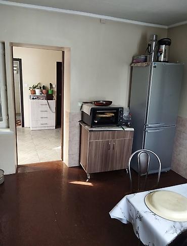 Продажа коттеджей и домов: Продаётся большой жилой дом с участком. участок 4,2 сот — 5