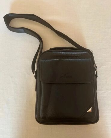 Qoruyucu plyonka və şüşələr: Əl çantası, Stradivarius, Yeni
