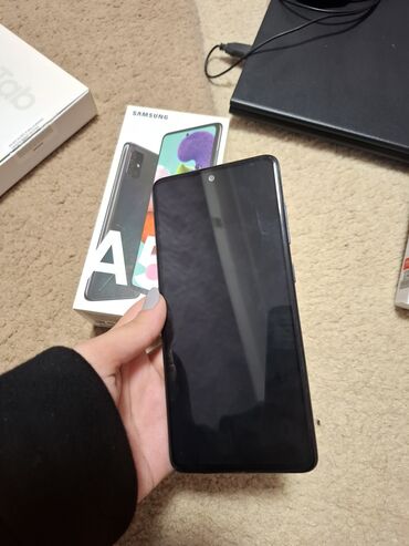 Klaviaturalar: Hamsı birlikdə satılır əlavə məlumat üçün əlaqə nömrəsinə yazın.Hamsı — 12