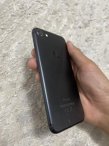Apple iPhone: IPhone 7, Б/у, 32 ГБ, Черный, 70 % — 7
