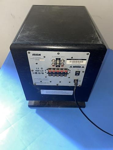 marshall kalonka: BBK SP5055 5.1 səs sistemi üçün sabvufer və mərkəzi gücləndirici blok — 4