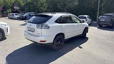 Продажа авто: Toyota Harrier, белый кроссовер с правым рулём. Оснащён просторным — 4