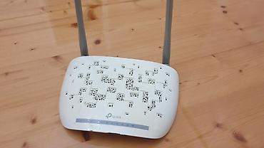 tablet 2 el: TP-Link TD-W8961N – 300Mbps Wireless N ADSL2+ Modem Router — 2