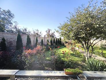 Продажа отелей и хостелов: Продается ухоженная усадьба с двумя домами и плодоносящим садом в — 6