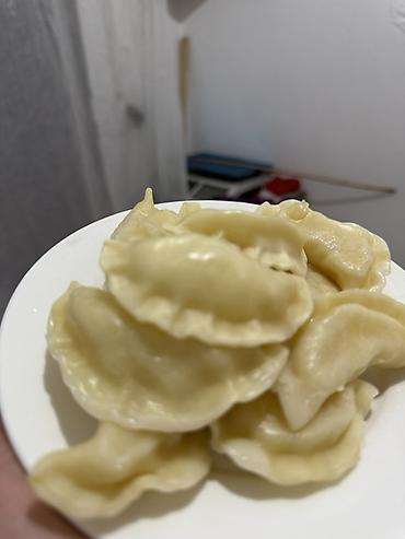 Чала фабрикаттар: Пельмен гов 690сом
Пельмен кур 600сом 
Вареники картошка 380сом — 4