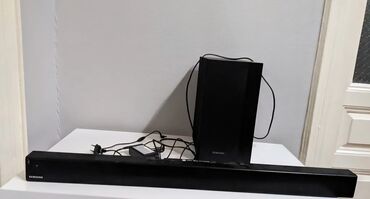 саундбар: Samsung Kolonka, Növ - Saundbar, rəng - Qara