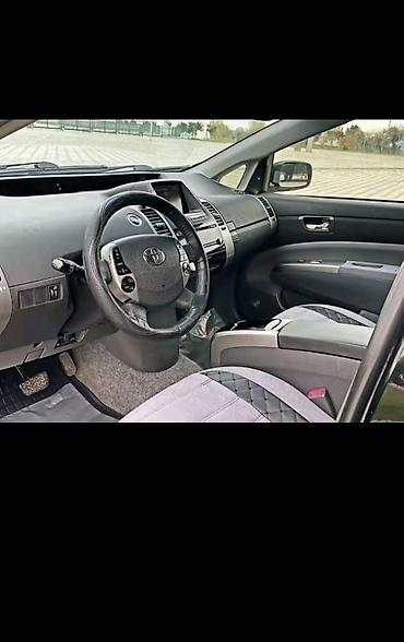 şuşa ramana: Toyota Prius: 1.3 l | 2014 il Hetçbek — 3