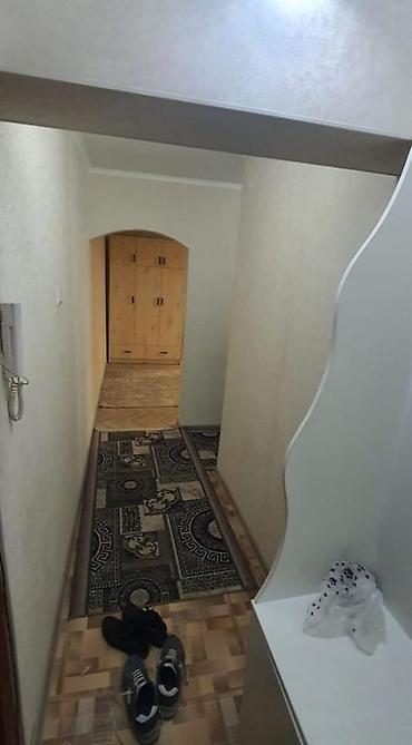 Продажа квартир: 1 комната, 32 м², Манаса/Боконбаева 104 серия, 1 этаж, Косметический ремонт — 4