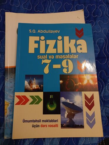 Fizika sual ve meseleler kitabi ela veziyyetde heç üzü açılmayın