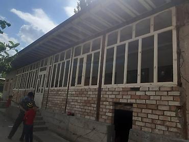 Двери для подъездов: Деревянные межкомнатные/входные двери с верхним световым фрамугом — 57